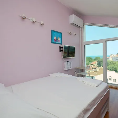 Sirena Seaview - Free Parking Apartament