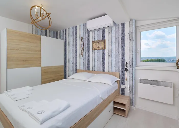 Sirena Seaview - Free Parking Apartment